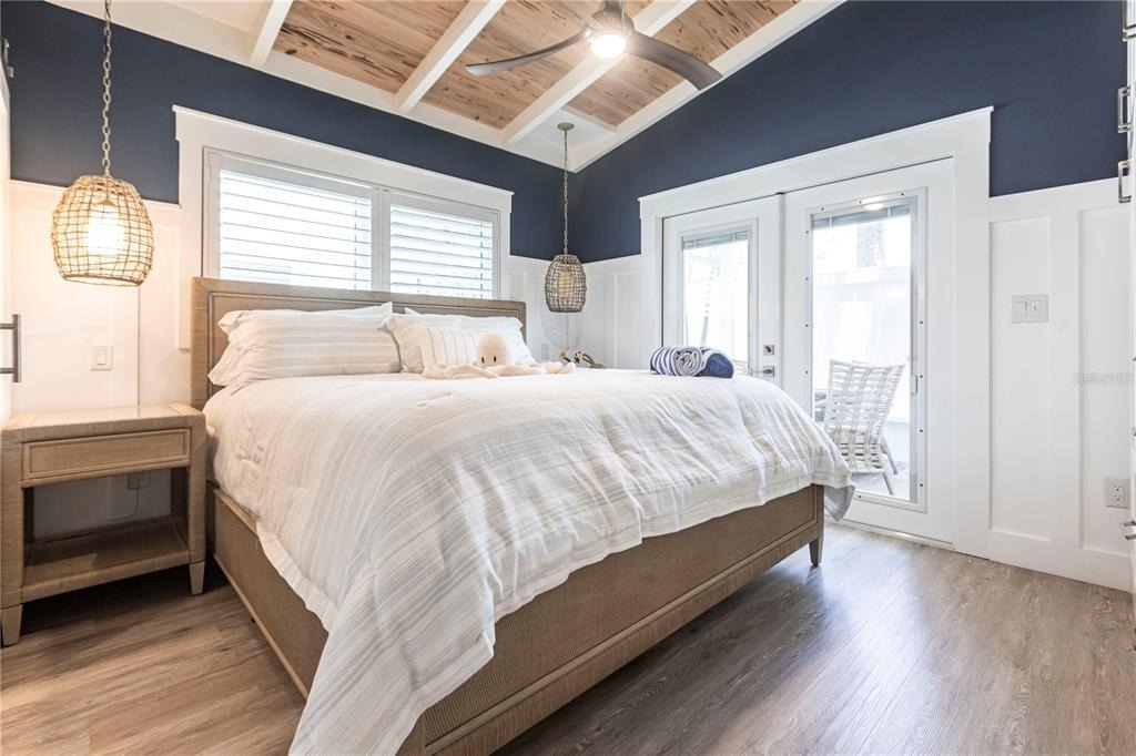 6020 Midnight Pass Road - Photo 12