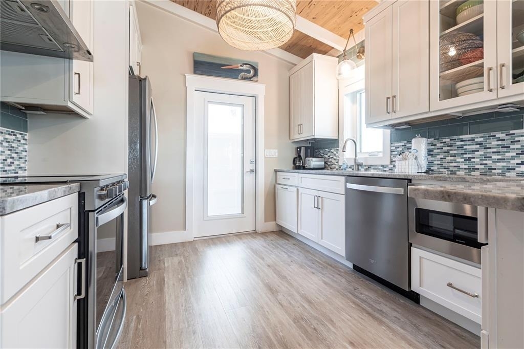 6020 Midnight Pass Road - Photo 9