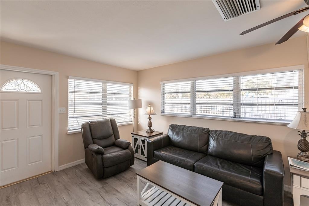 6020 Midnight Pass Road - Photo 3