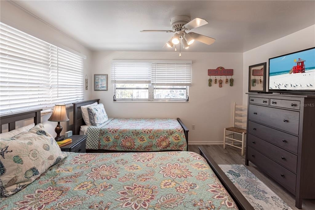 6020 Midnight Pass Road - Photo 18