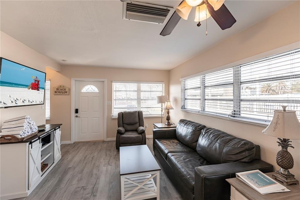 6020 Midnight Pass Road - Photo 4