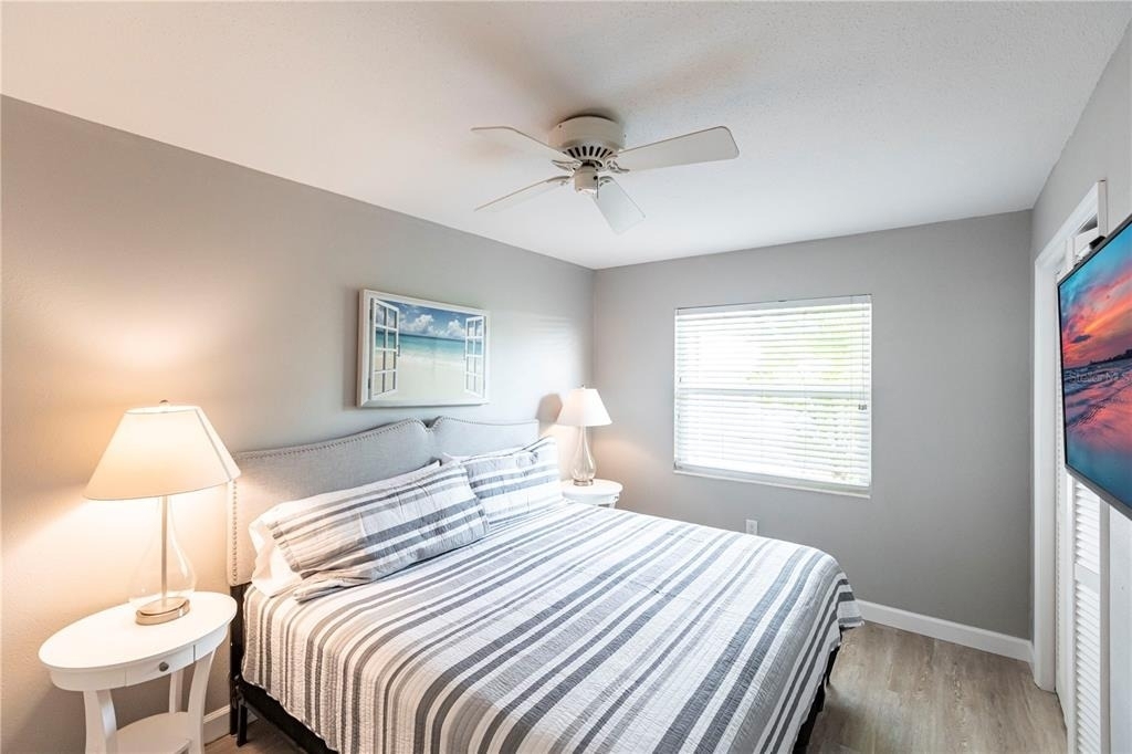 6020 Midnight Pass Road - Photo 14