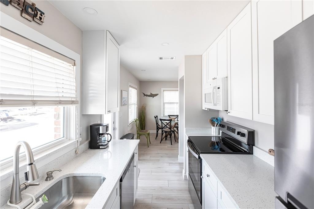 6020 Midnight Pass Road - Photo 19