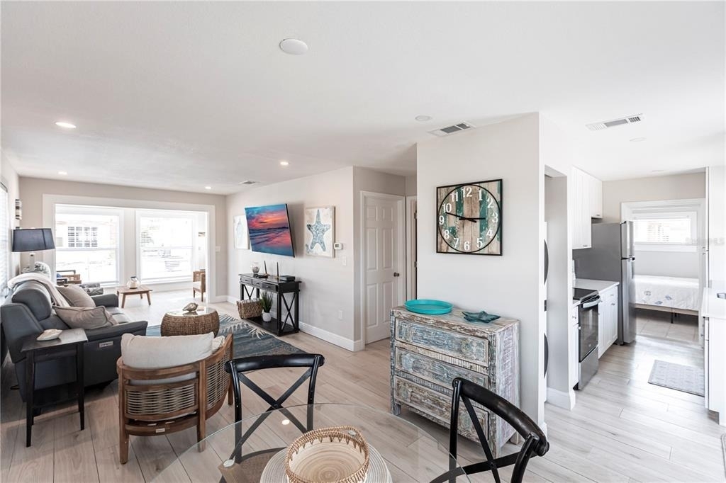 6020 Midnight Pass Road - Photo 3