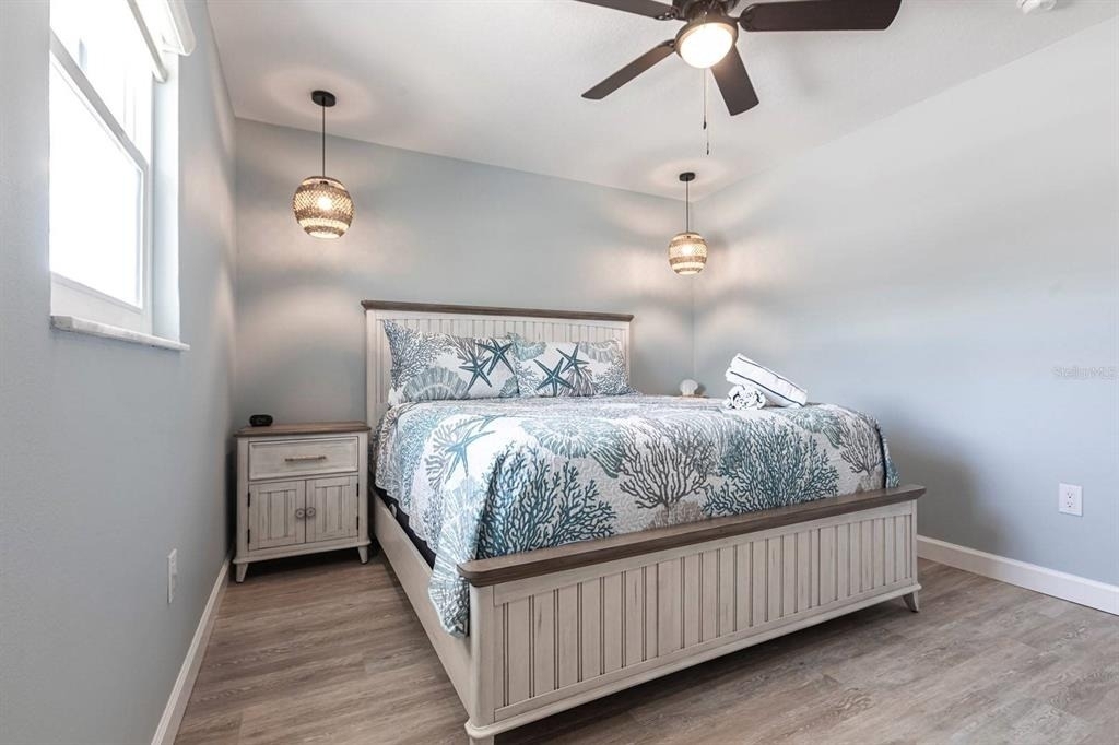 6020 Midnight Pass Road - Photo 6