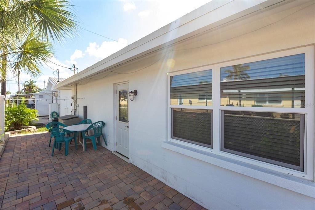 6020 Midnight Pass Road - Photo 6
