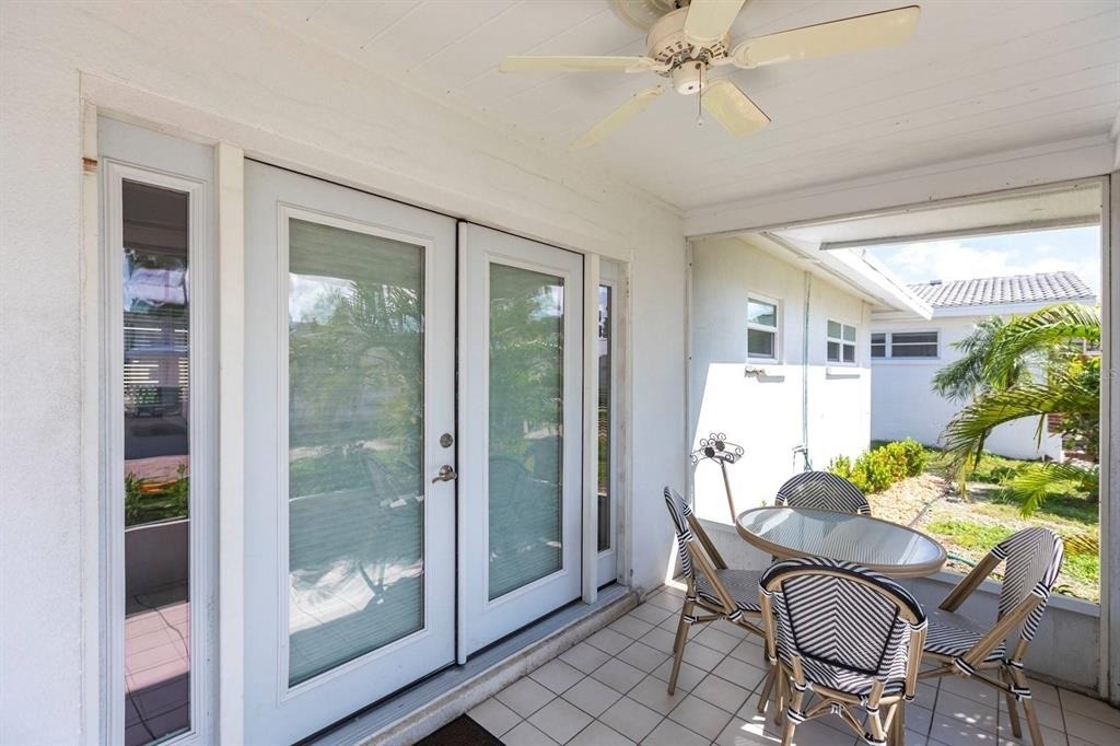 6020 Midnight Pass Road - Photo 20