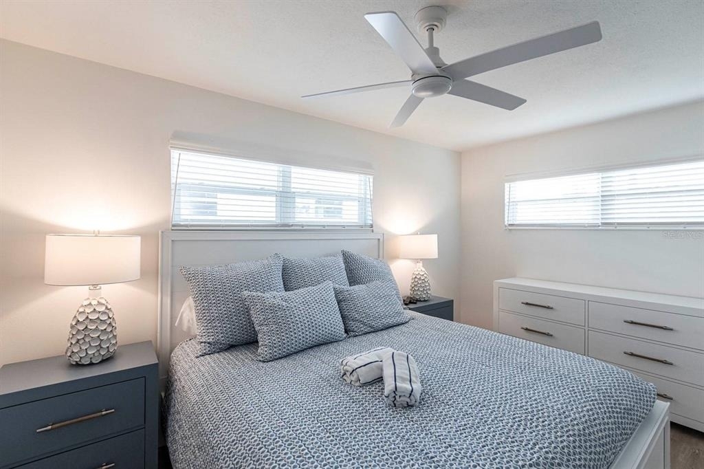 6020 Midnight Pass Road - Photo 15