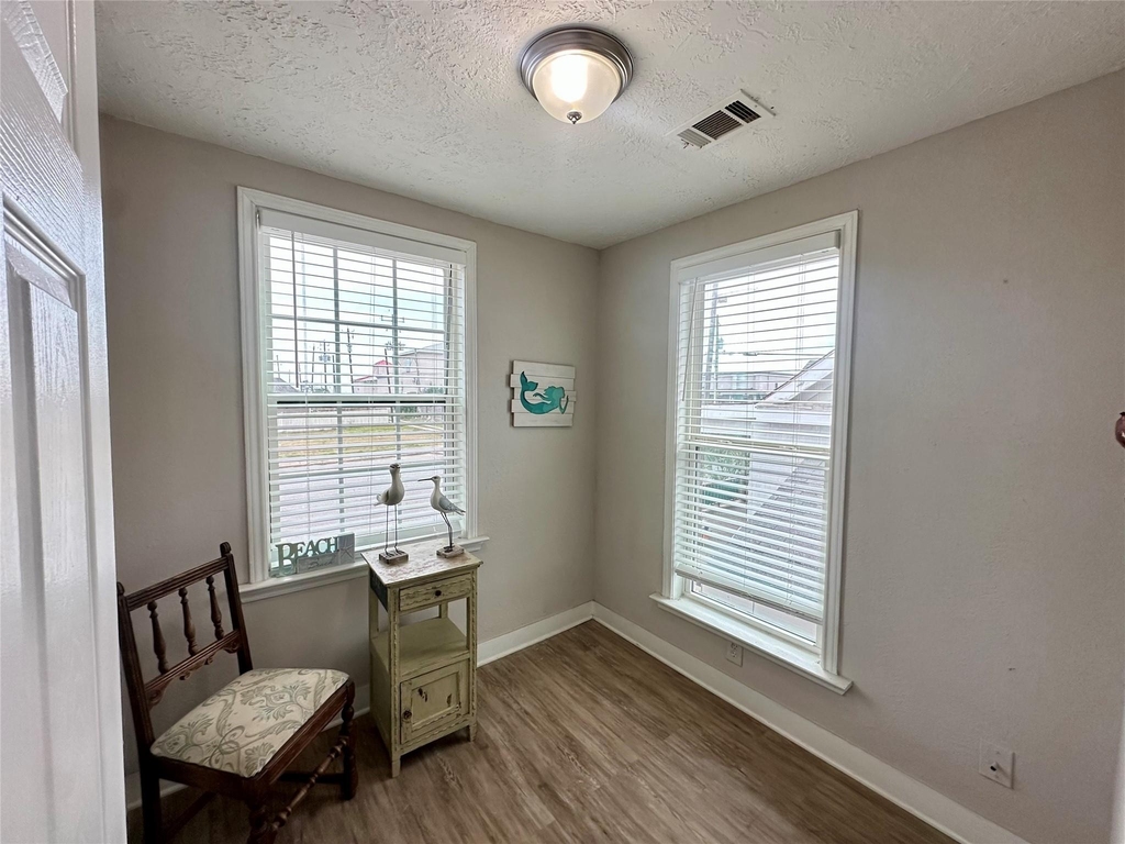 1701 17th Street - Photo 8