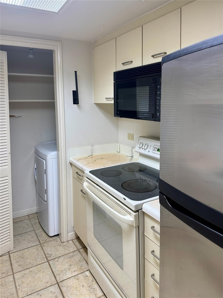 3525 Sage Road - Photo 6