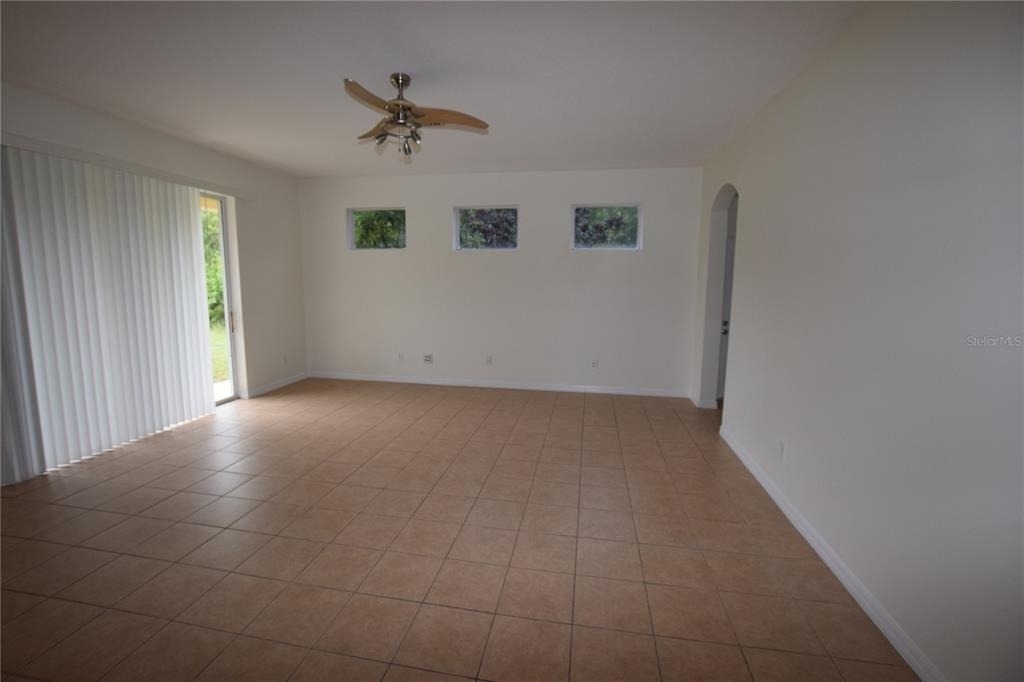 2604 Lutza Way - Photo 15