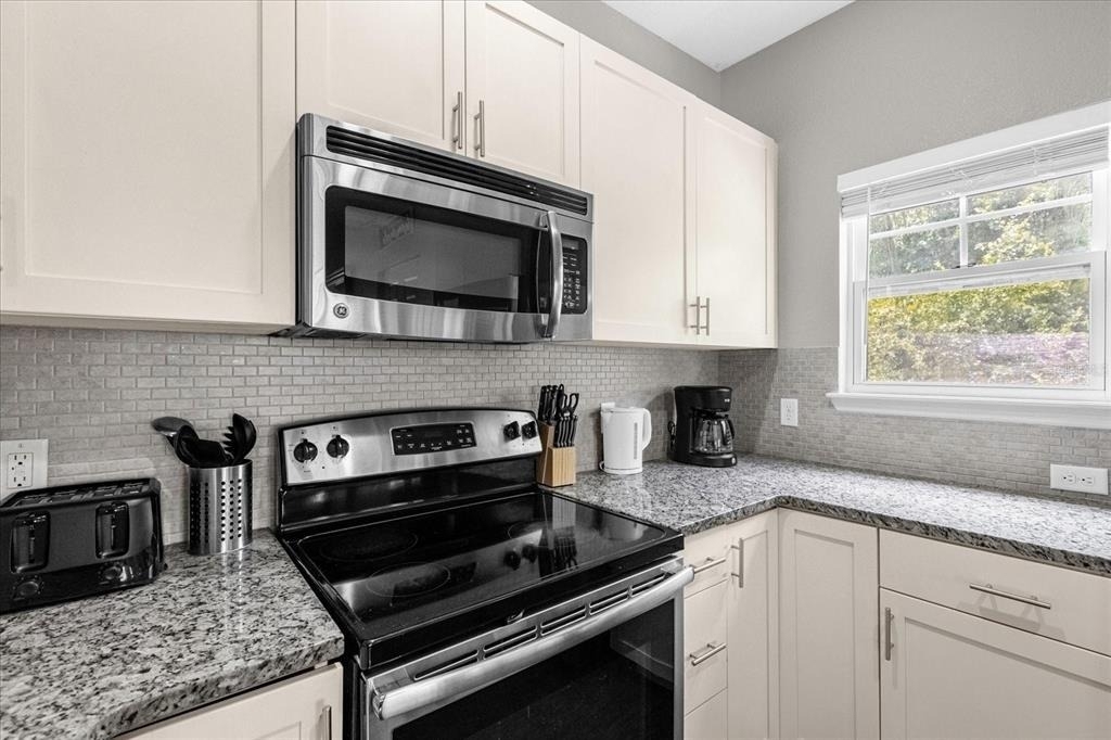 5350 Diplomat Court - Photo 12
