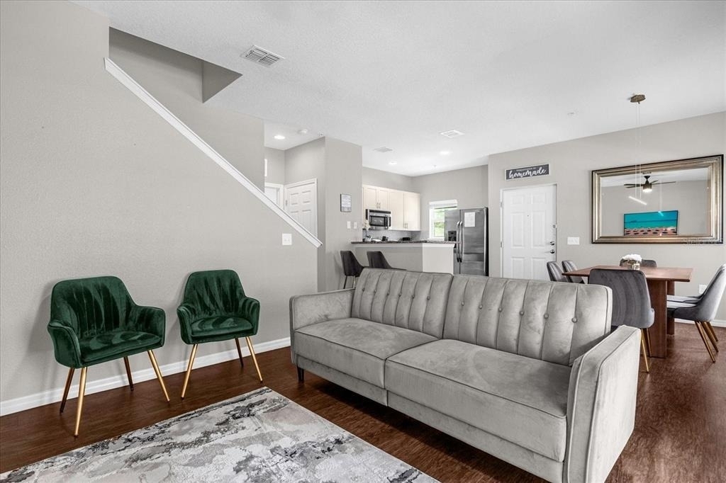5350 Diplomat Court - Photo 3