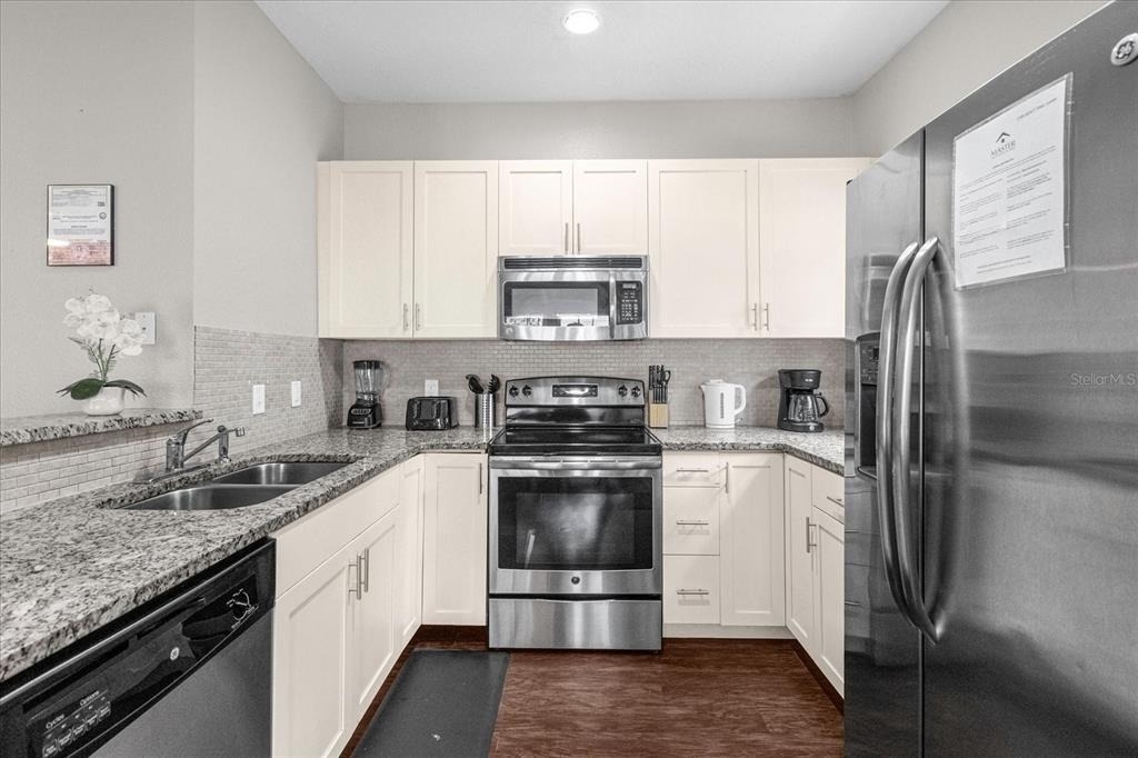 5350 Diplomat Court - Photo 11