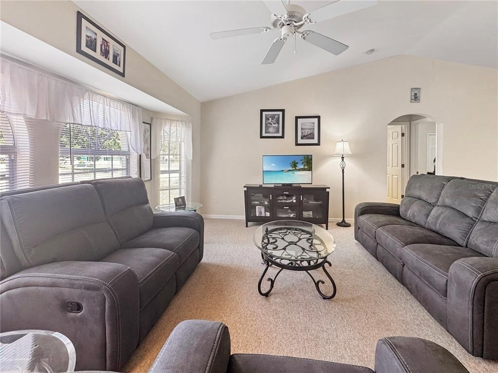 18353 Grace Avenue - Photo 6