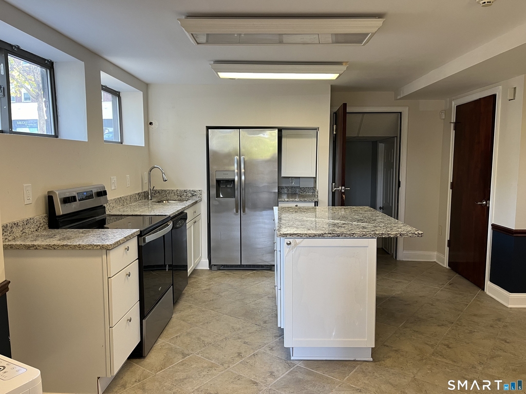 1399 State Street - Photo 1