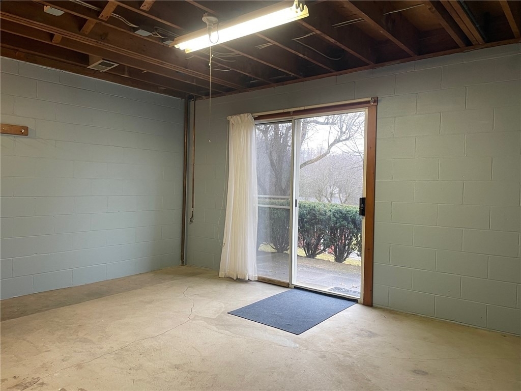 6121 Old William Penn Hwy - Photo 23