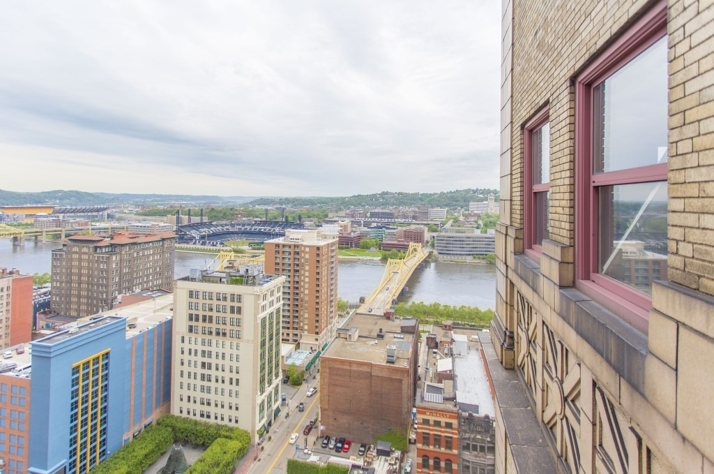 717 Liberty Ave - Photo 15