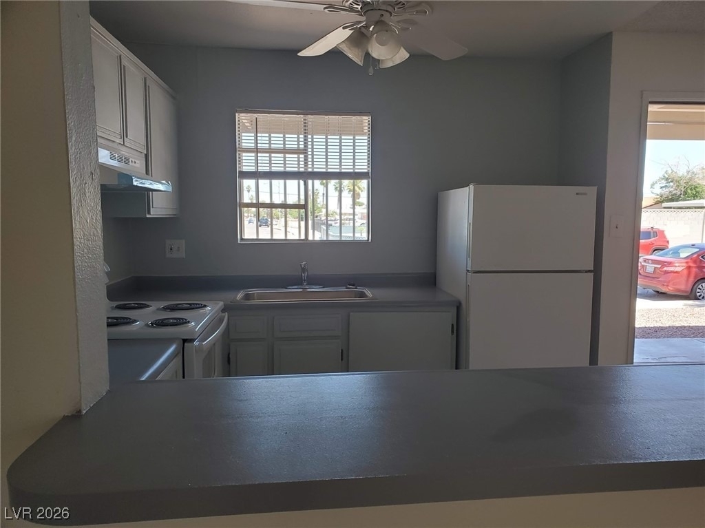 5390 Swenson Street - Photo 4