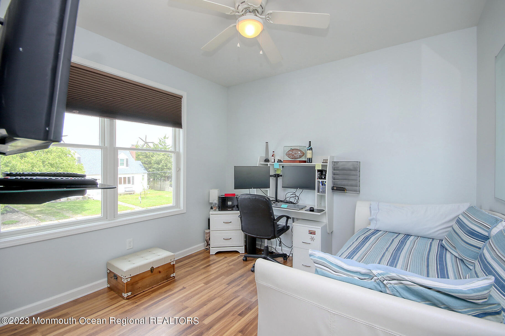 207 Ceylon Avenue - Photo 12