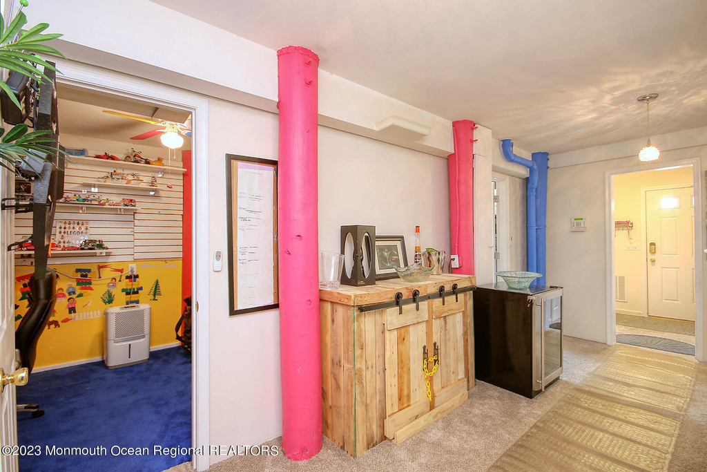 207 Ceylon Avenue - Photo 35