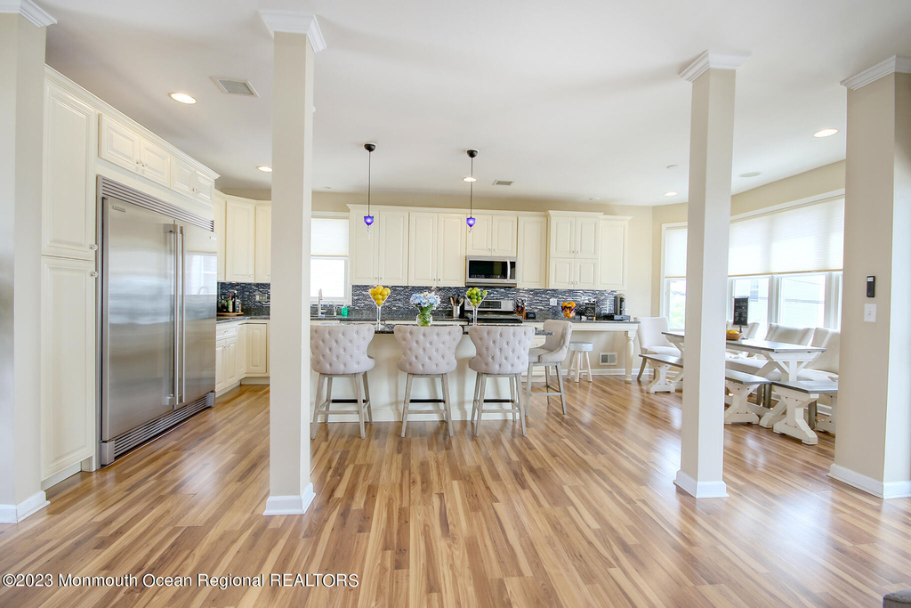 207 Ceylon Avenue - Photo 5