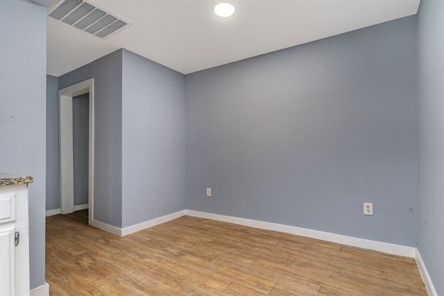 4621 Owenwood Avenue - Photo 9