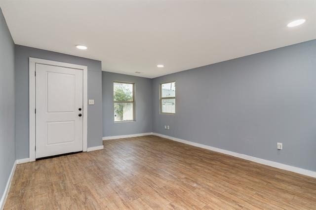 4621 Owenwood Avenue - Photo 1