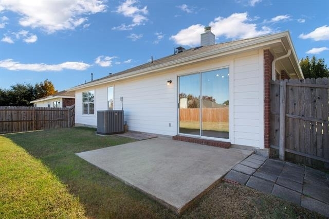 9104 Norfolk Lane - Photo 34