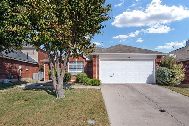 9104 Norfolk Lane - Photo 2