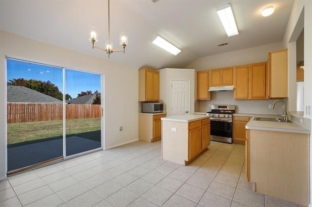 9104 Norfolk Lane - Photo 10
