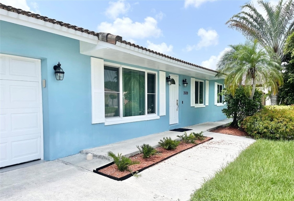 3509 Nw 25th Way - Photo 1