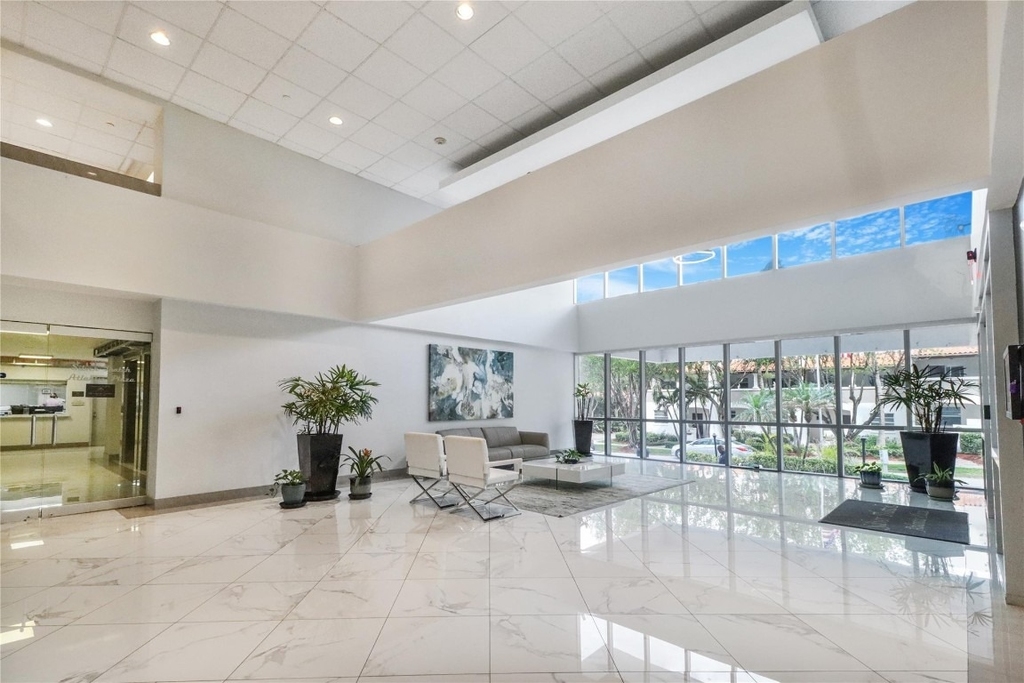 531 N Ocean Boulevard - Photo 3