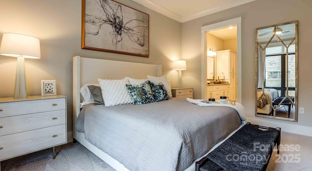 2426 Vail Avenue - Photo 3