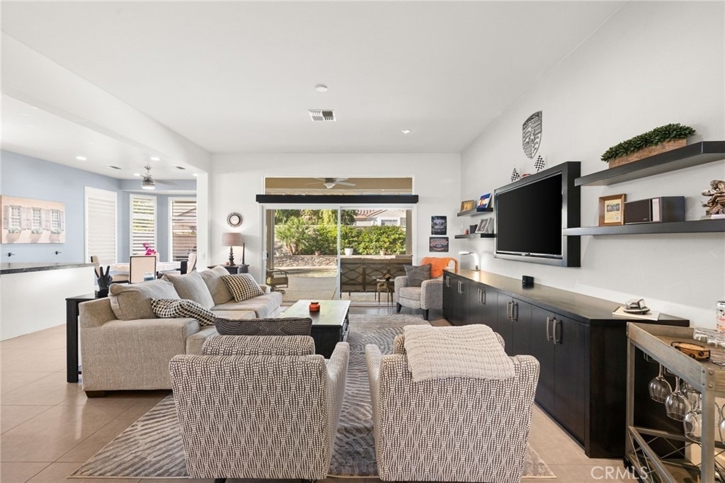 36627 Crown Street - Photo 8