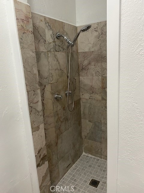 1242 D - Photo 2