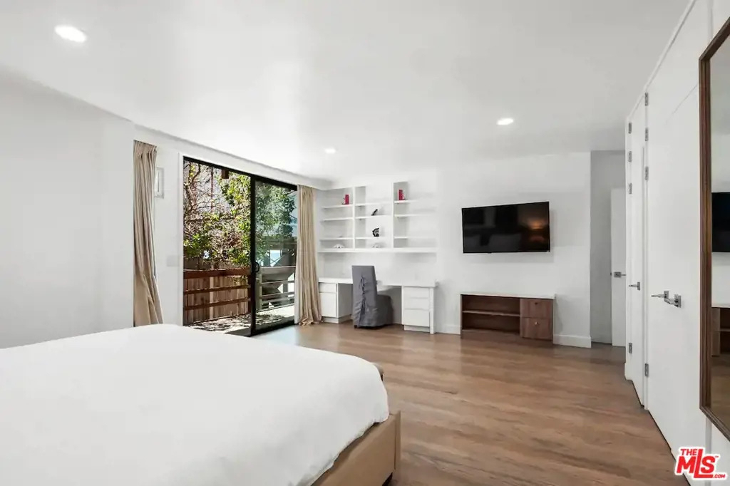 24608 Malibu Road - Photo 5