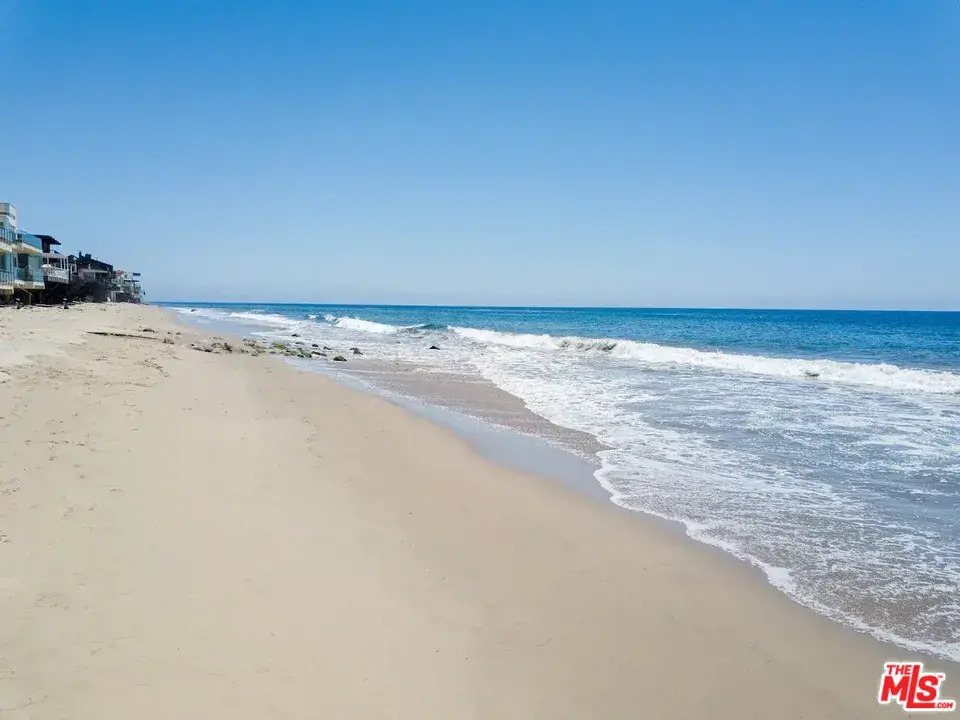 24608 Malibu Road - Photo 25