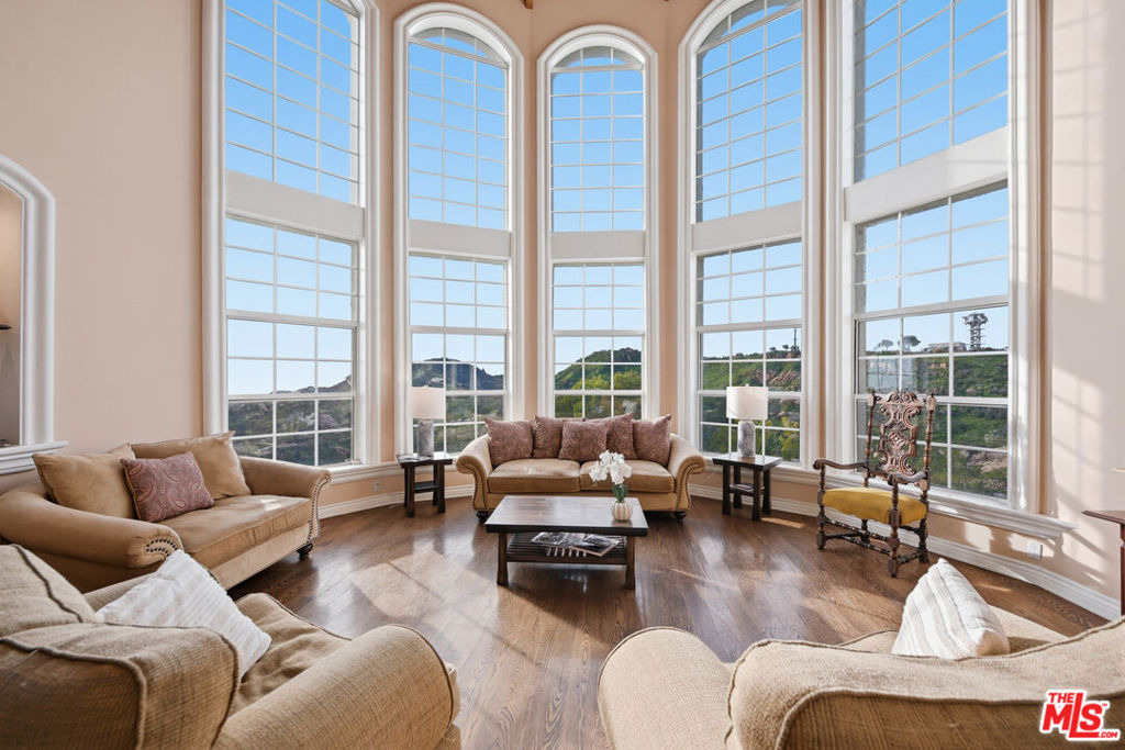 501 Sadie Road - Photo 3