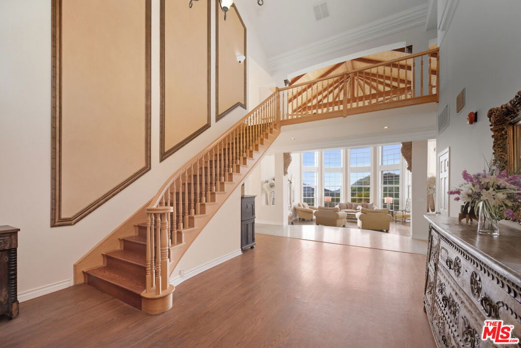 501 Sadie Road - Photo 2