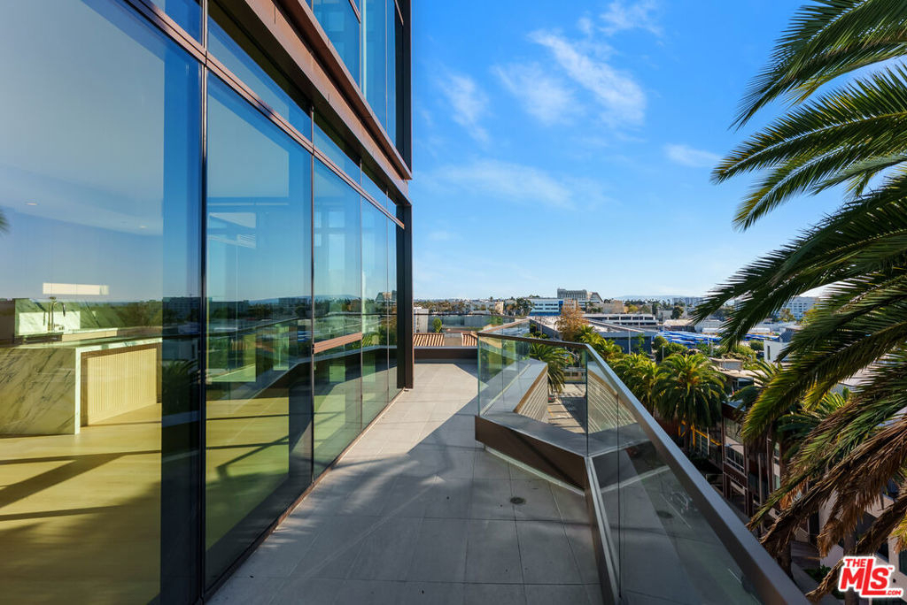 700 Broadway - Photo 19
