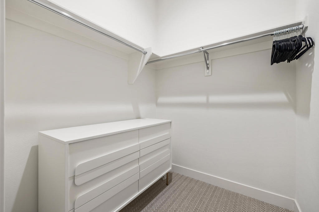 1701 Retreat Circle - Photo 39