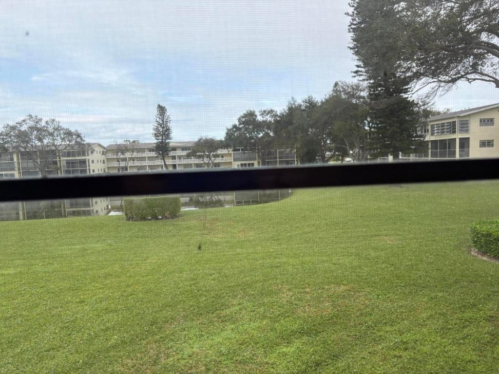 186 Dorset E - Photo 11