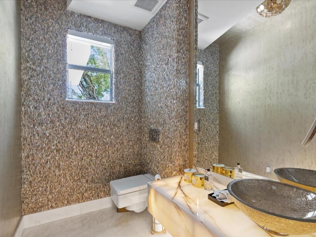 3917 S Le Jeune Road - Photo 56