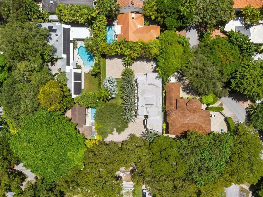3917 S Le Jeune Road - Photo 24