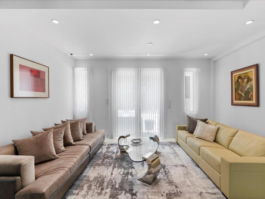 3917 S Le Jeune Road - Photo 43