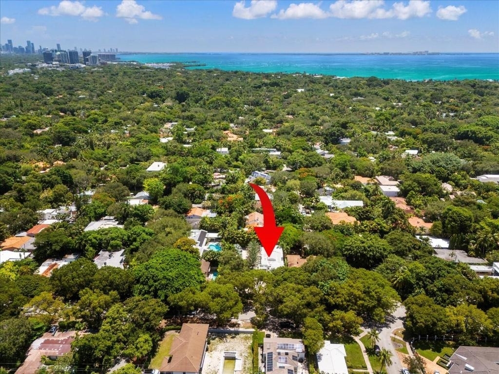 3917 S Le Jeune Road - Photo 33