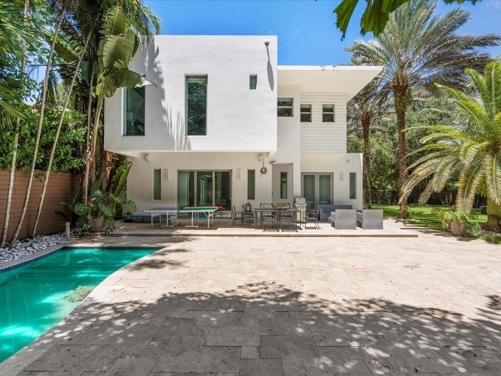 3917 S Le Jeune Road - Photo 12