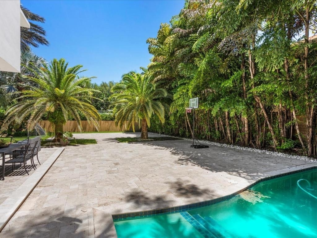 3917 S Le Jeune Road - Photo 13