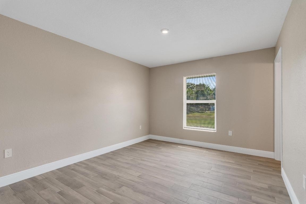 1405 Avenue G - Photo 12